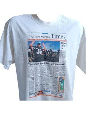 Fort Morgan Colorado Vintage Men's T-Shirt Large High School  Football Newspaper
